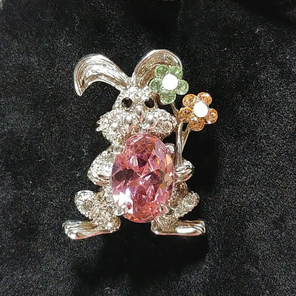 crystal bunny pin